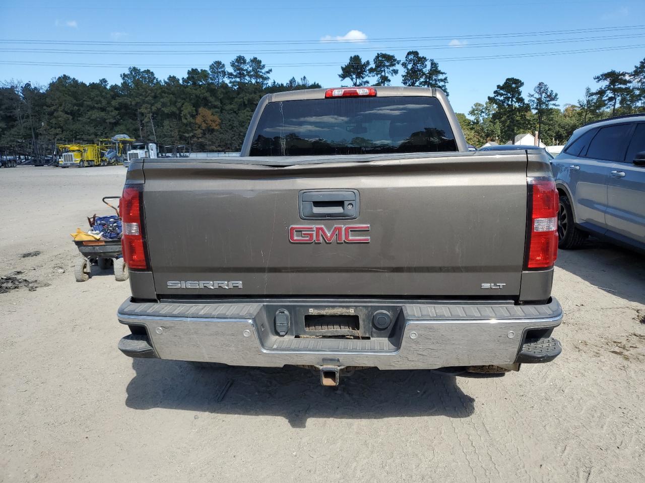 2014 GMC Sierra - Image 6