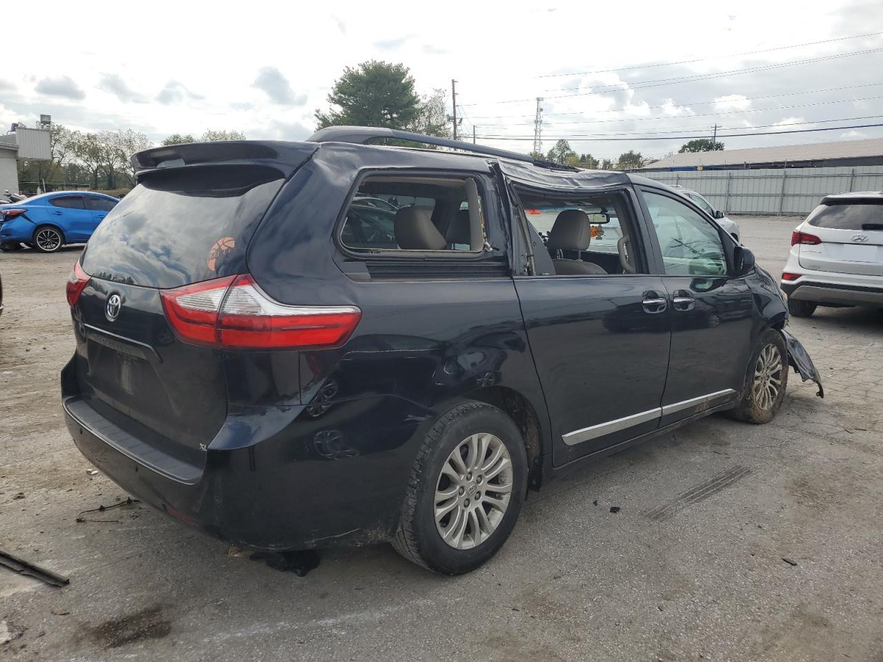 2015 Toyota Sienna Xle VIN: 5TDYK3DC0FS670723 Lot: 73825384