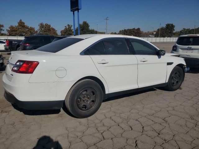  FORD TAURUS 2015 Белый