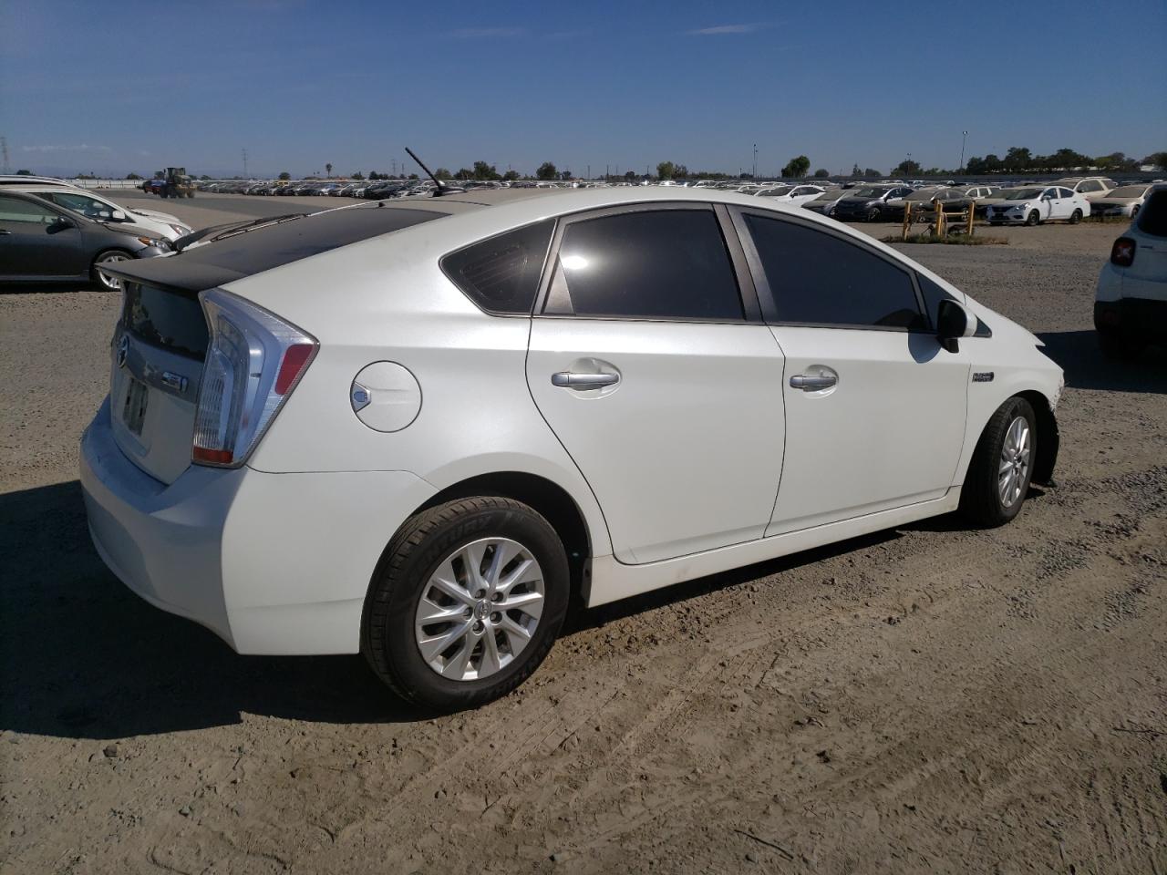 2014 Toyota Prius - Image 3
