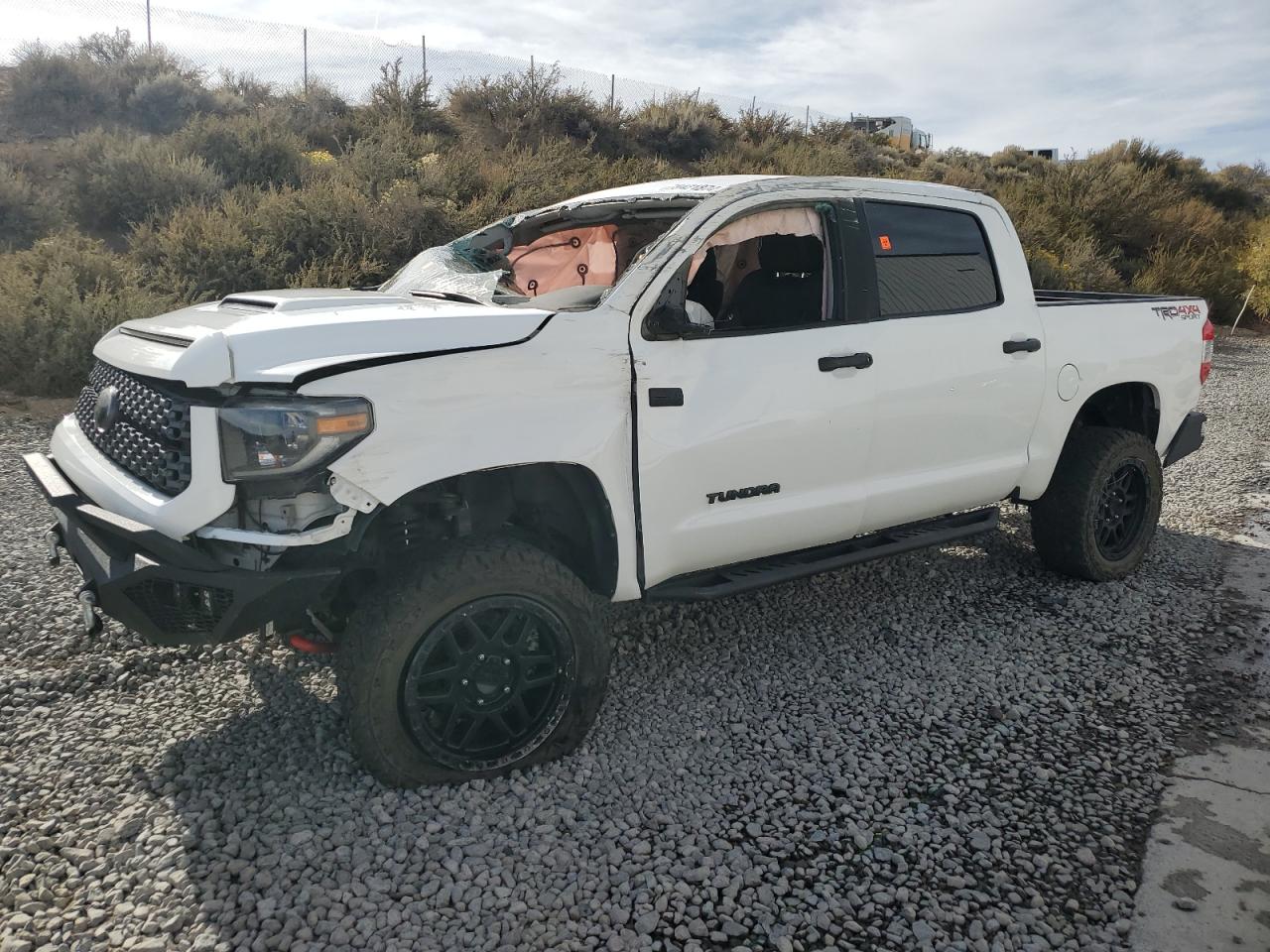 2020 TOYOTA TUNDRA