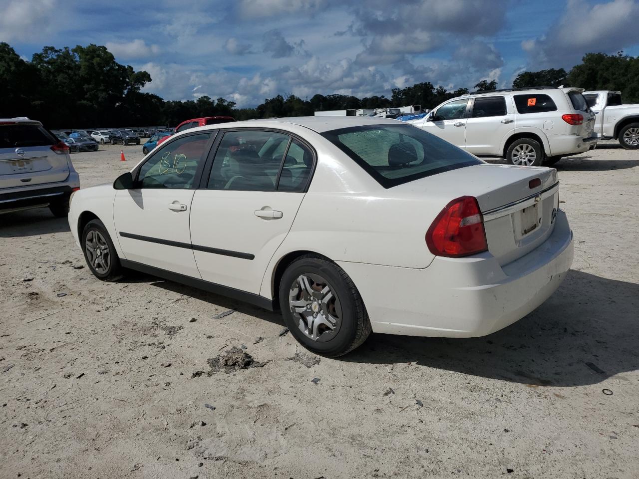 2005 Chevrolet Malibu - Image 2