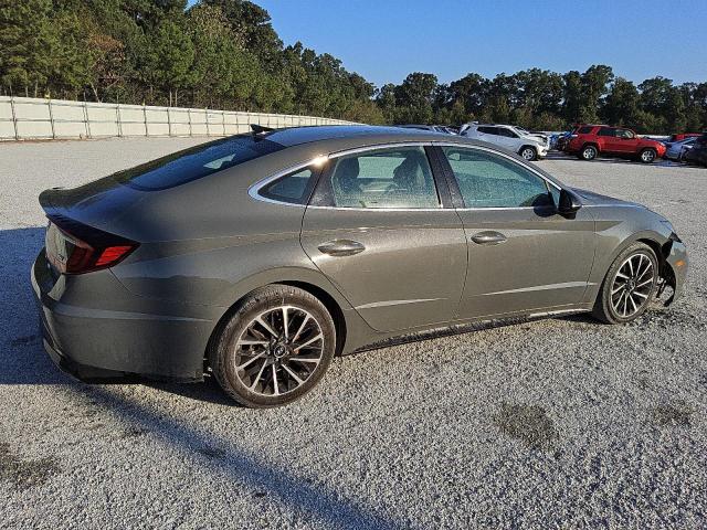 5NPEJ4J28LH006985 Hyundai Sonata SEL 3