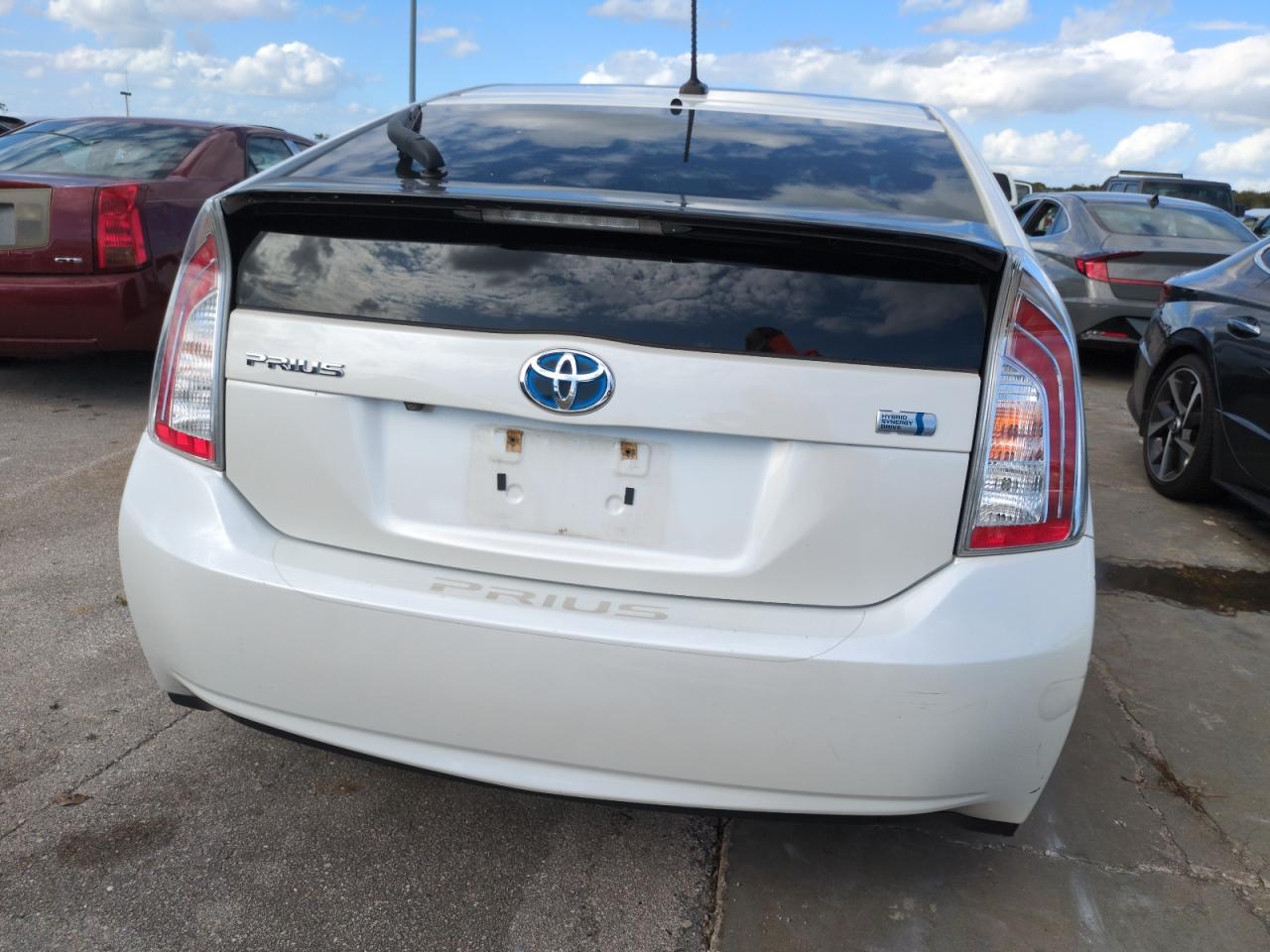 JTDKN3DU7F1932708 2015 Toyota Prius