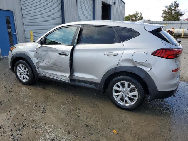 KM8J23A44LU241540 Hyundai Tucson SE 2