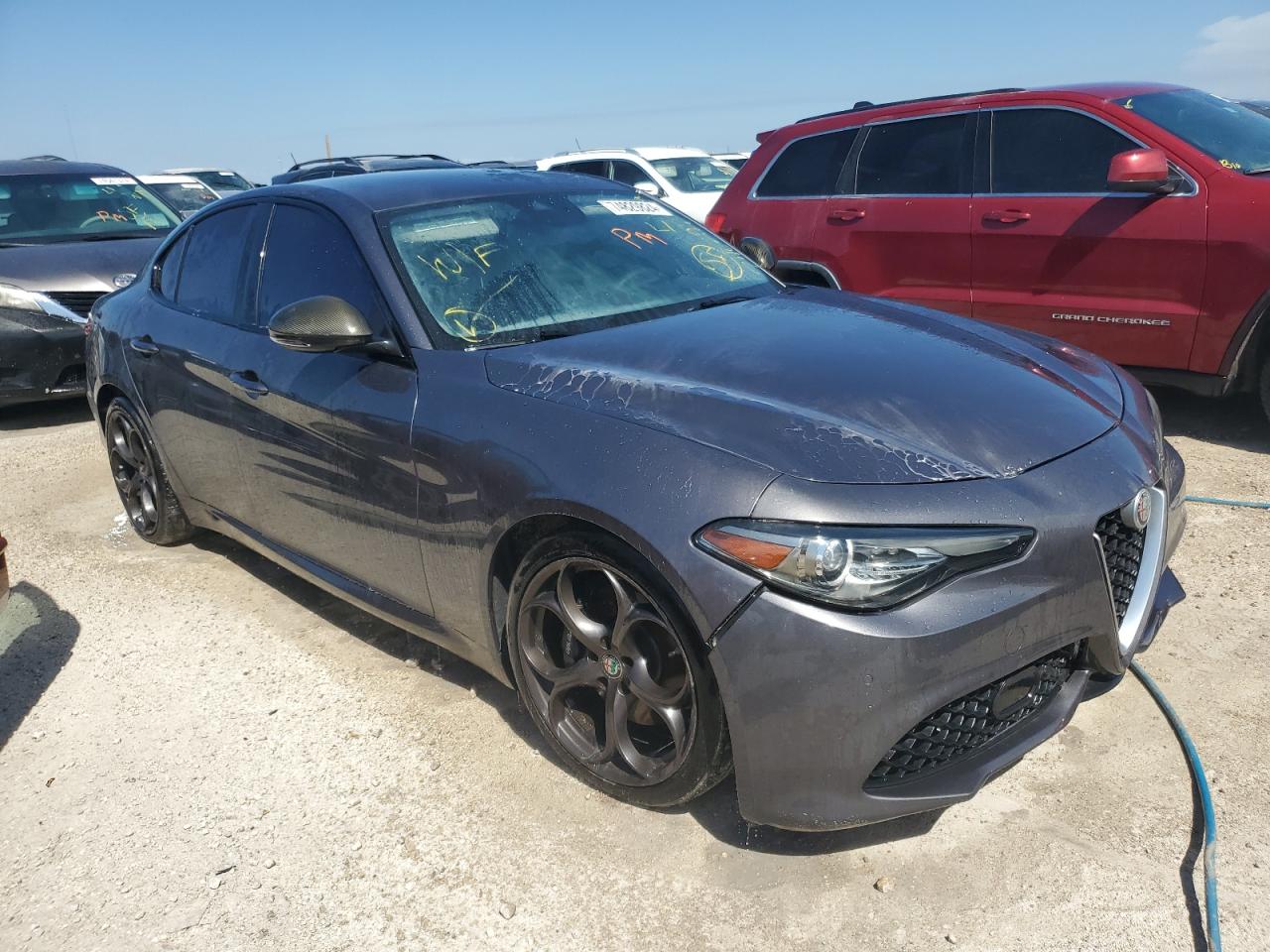 2017 Alfa Romeo Giulia - Image 4