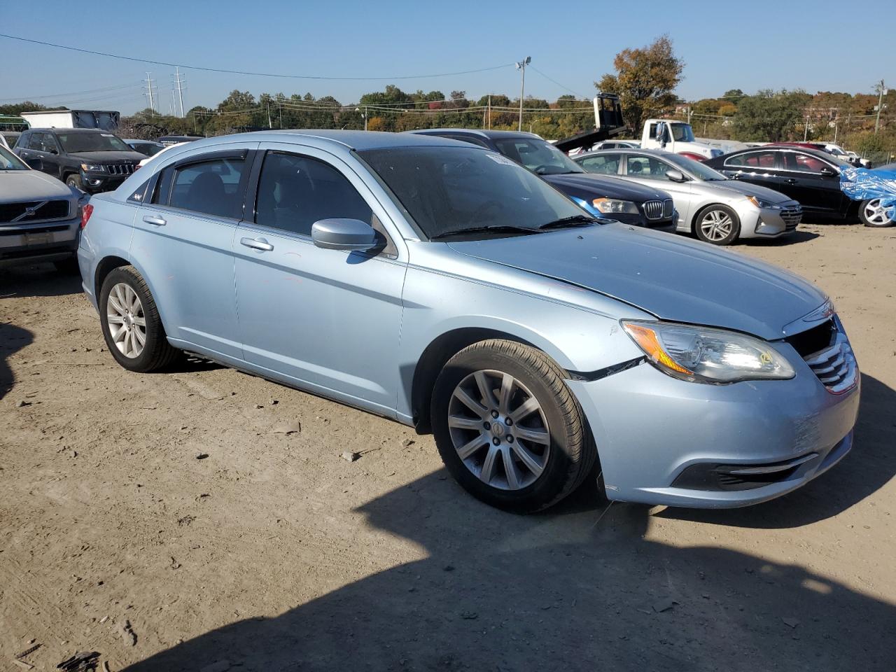2012 Chrysler 200 - Image 4