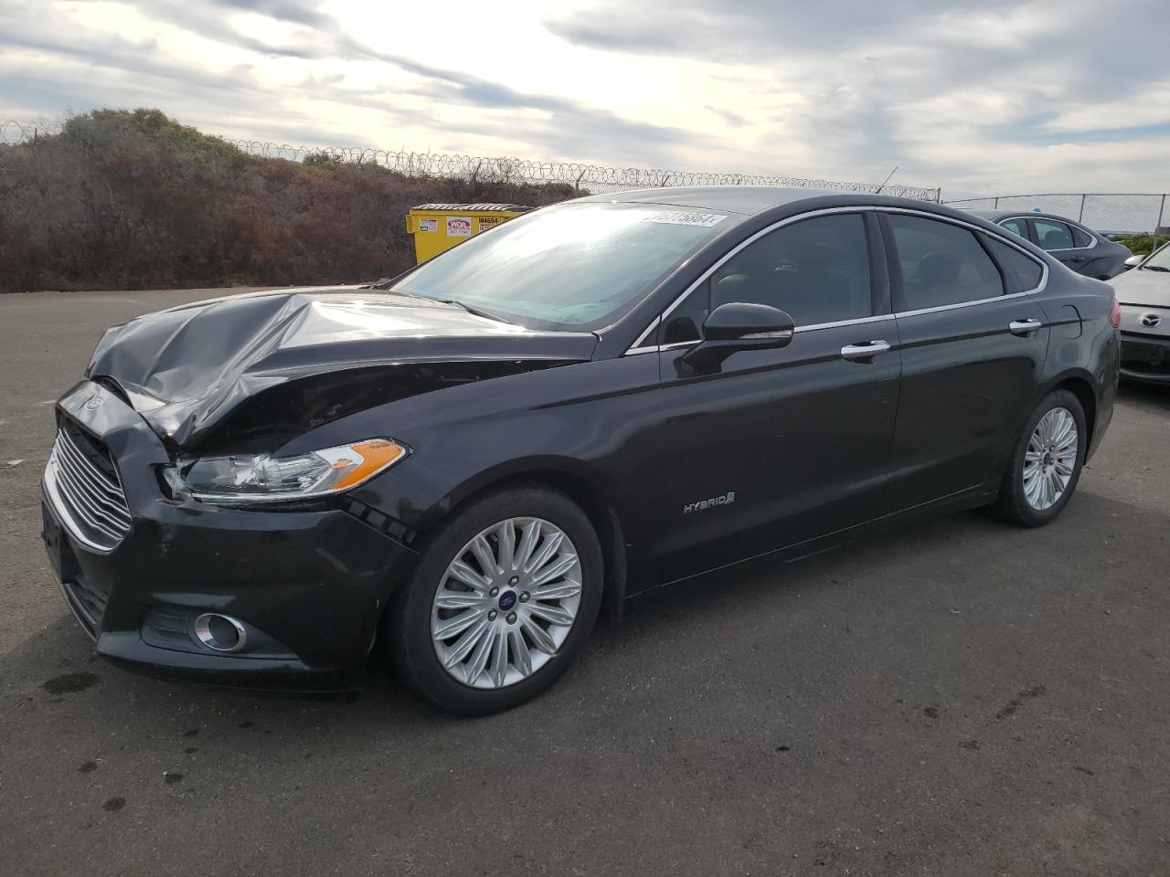 2015 Ford Fusion - Image 1