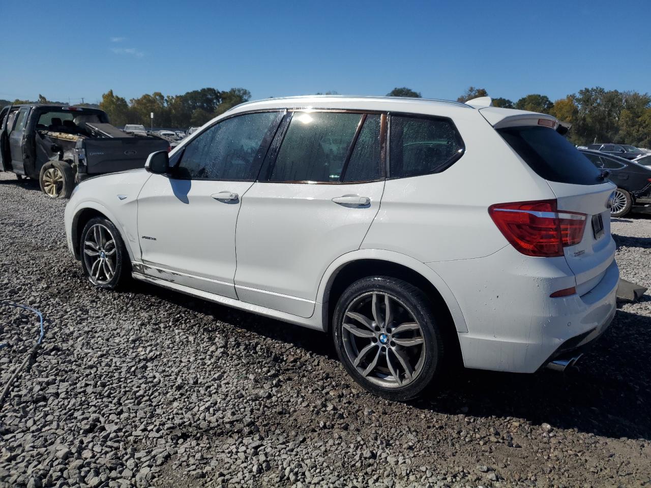 VIN 5UXWX9C50G0D93785 2016 BMW X3 no.2