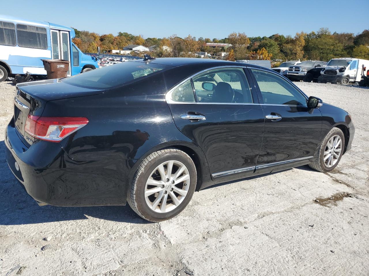 2012 Lexus ES - Image 3