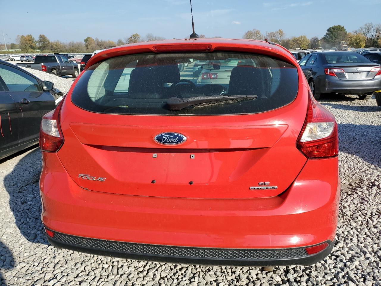 2014 Ford Focus Se VIN: 1FADP3K23EL295216 Lot: 75939754