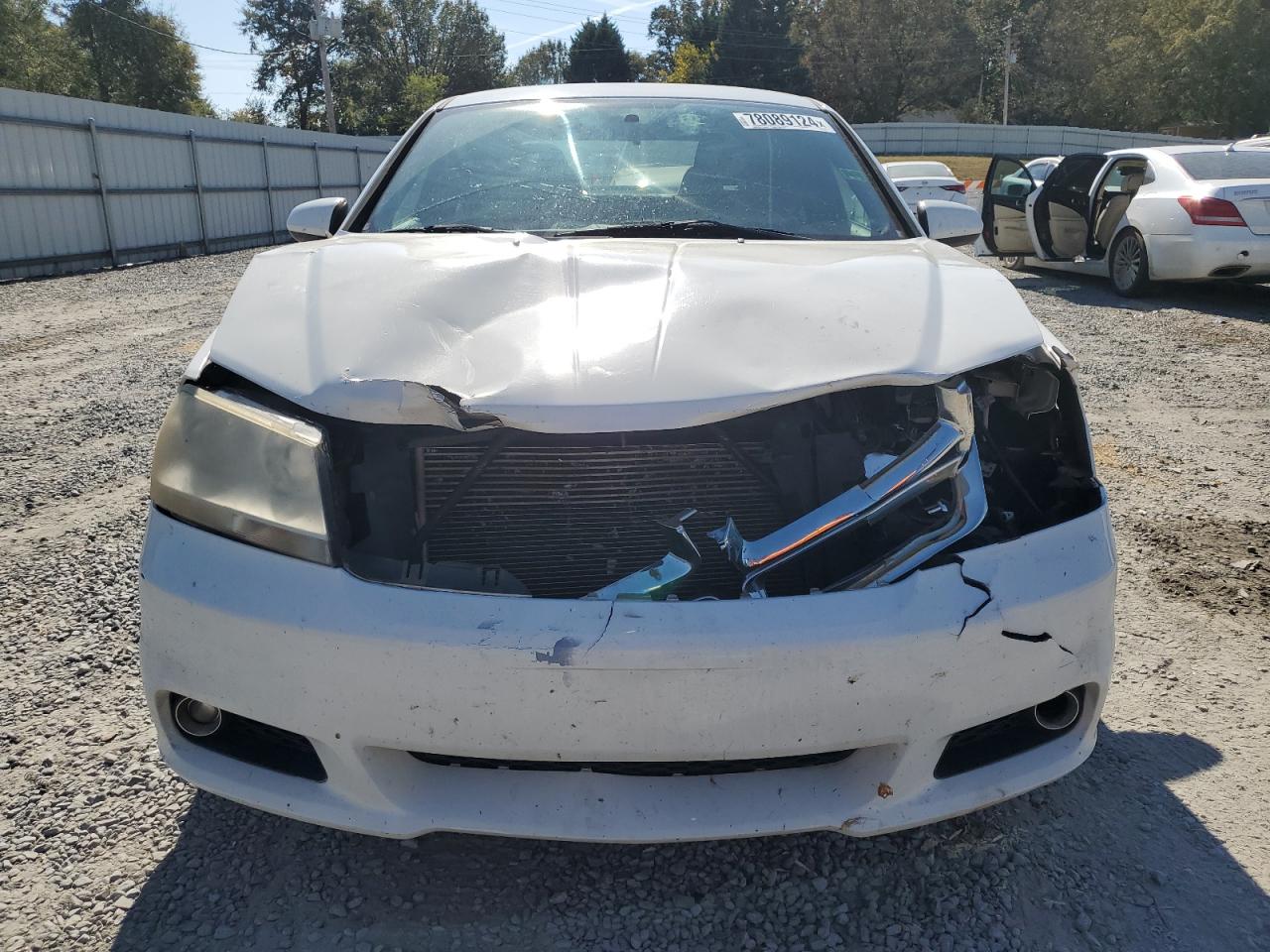 2013 Dodge Avenger - Image 5