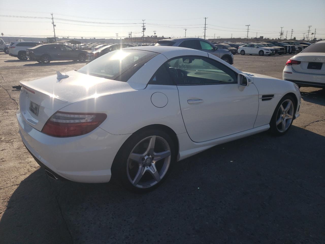 VIN WDDPK4HA8FF096923 2015 MERCEDES-BENZ SLK-CLASS no.3