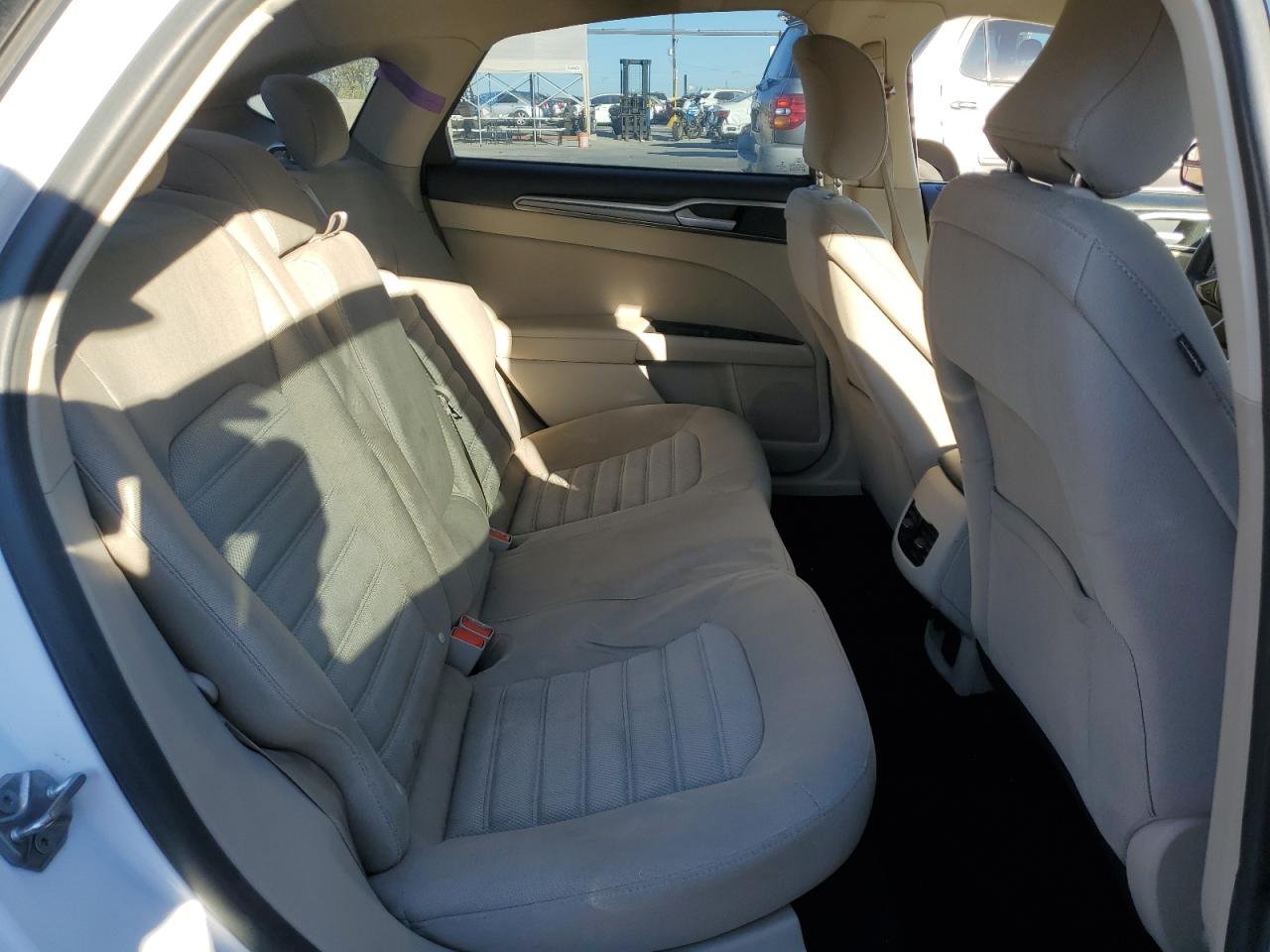 2017 Ford Fusion - Image 10