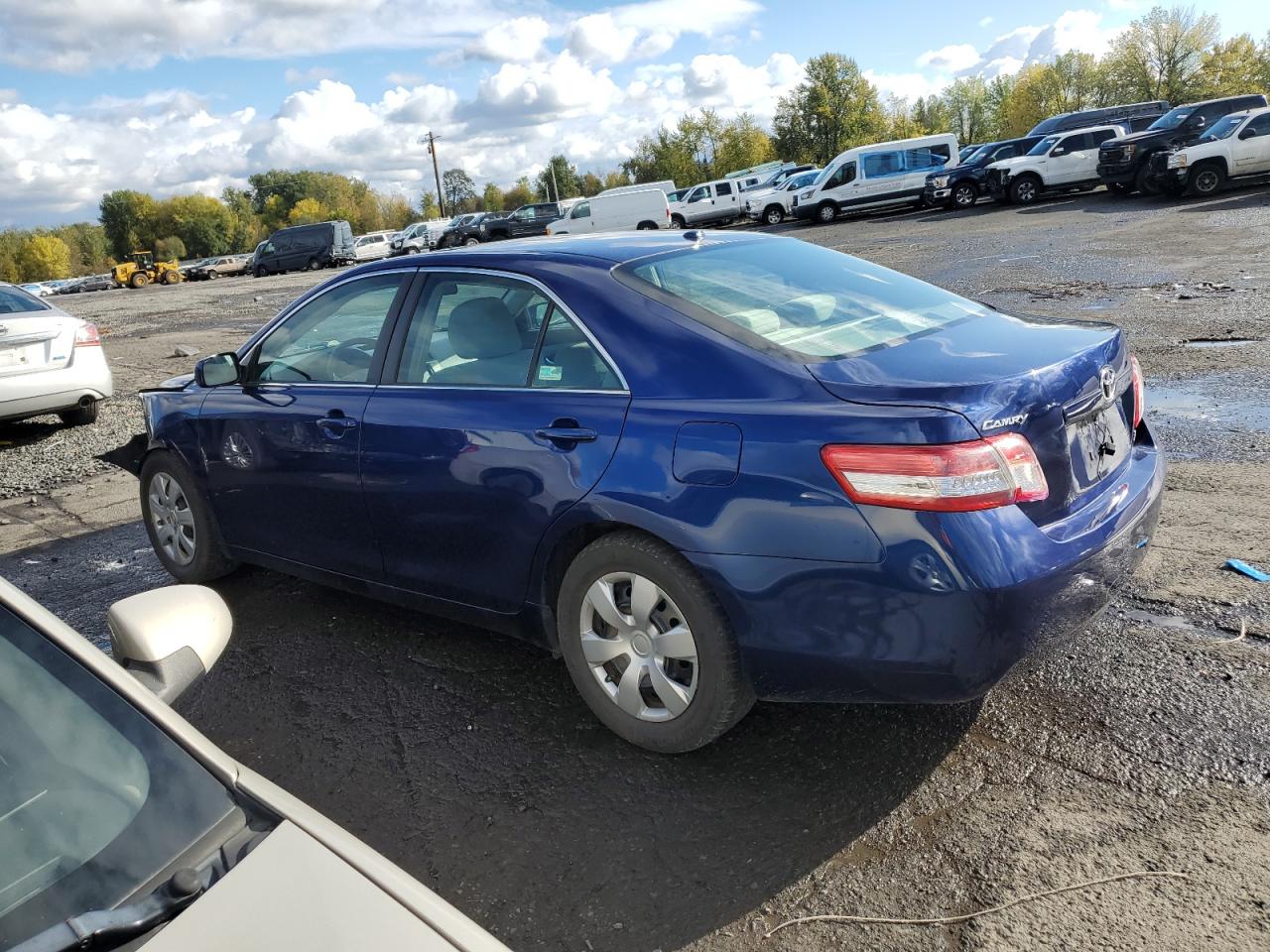 2010 Toyota Camry - Image 2