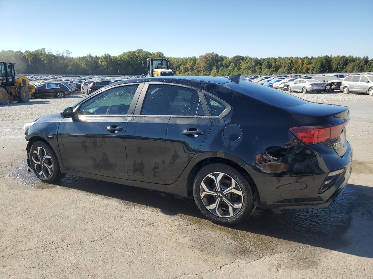 2019 Kia Forte - Image 2