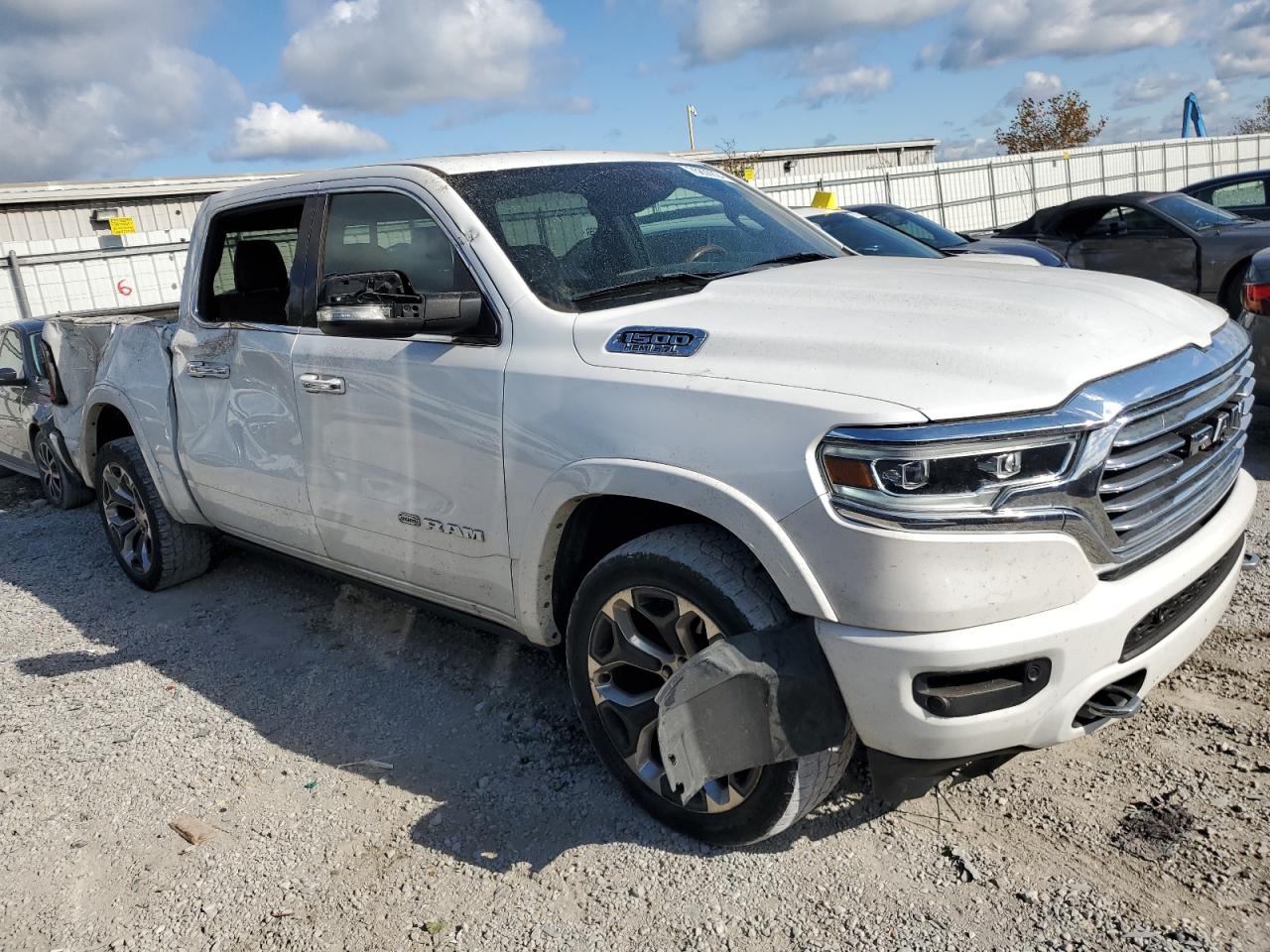 2019 RAM 1500 - Image 4