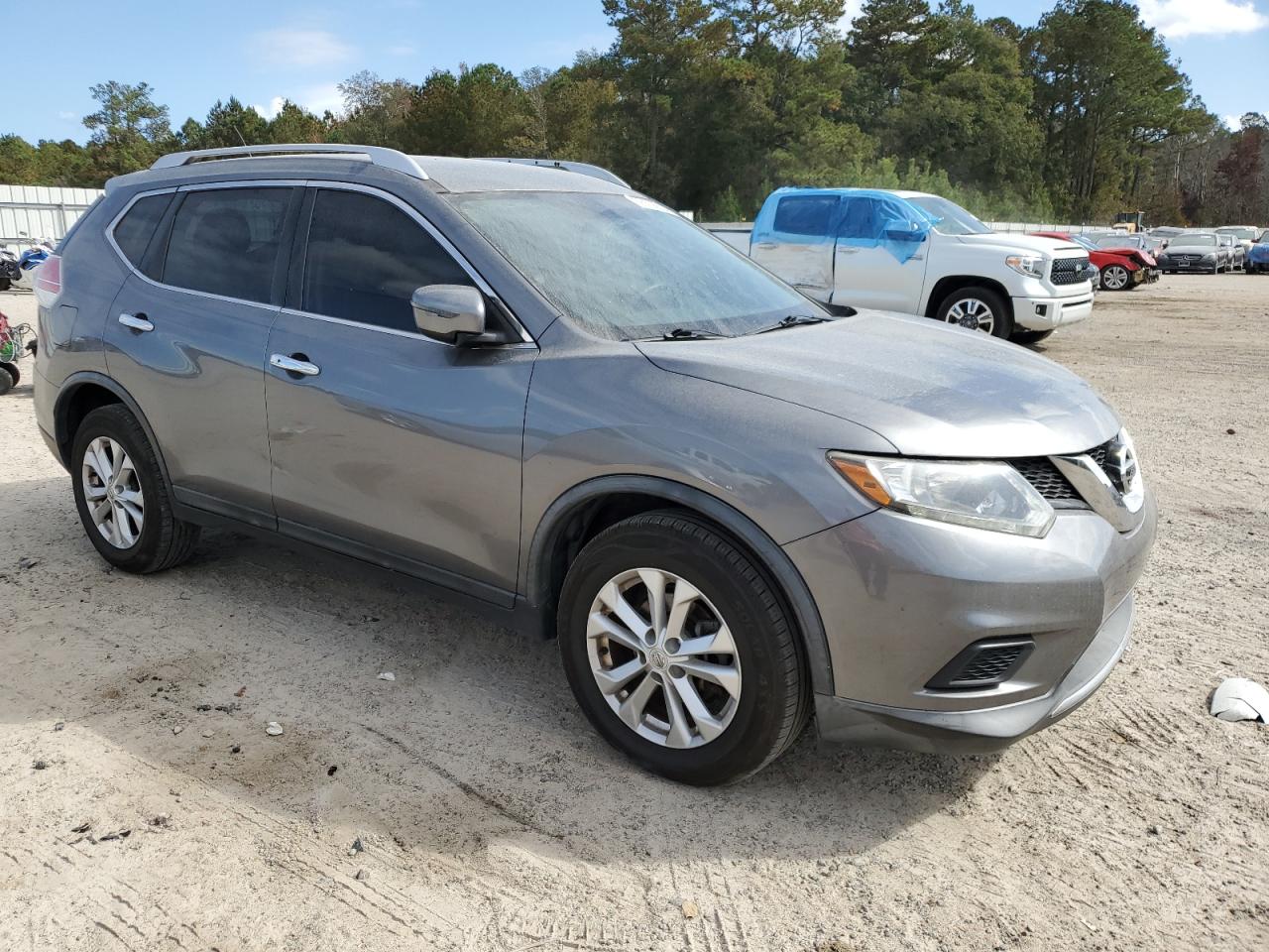2016 Nissan Rogue - Image 4