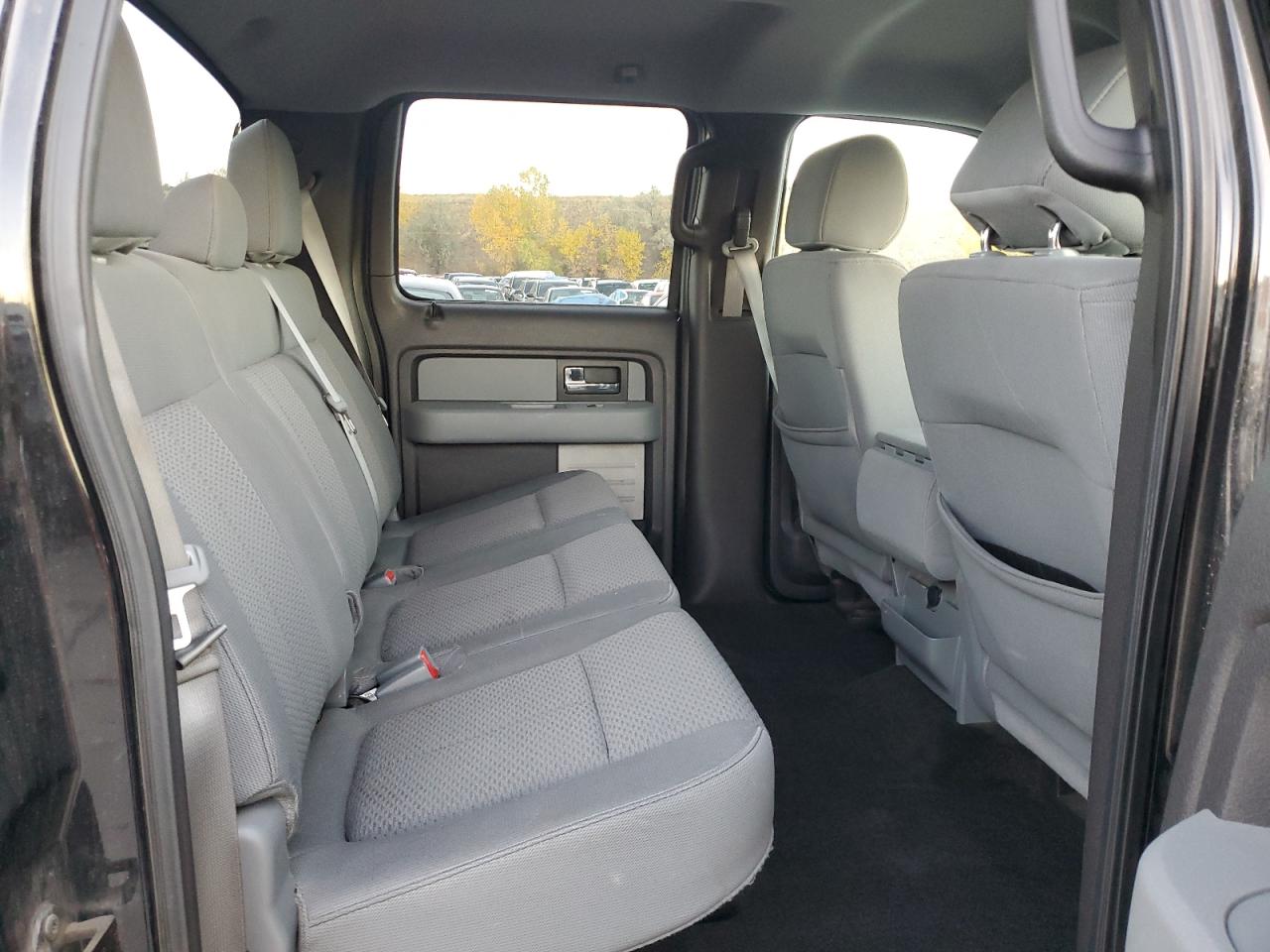 2013 Ford F-150 - Image 10