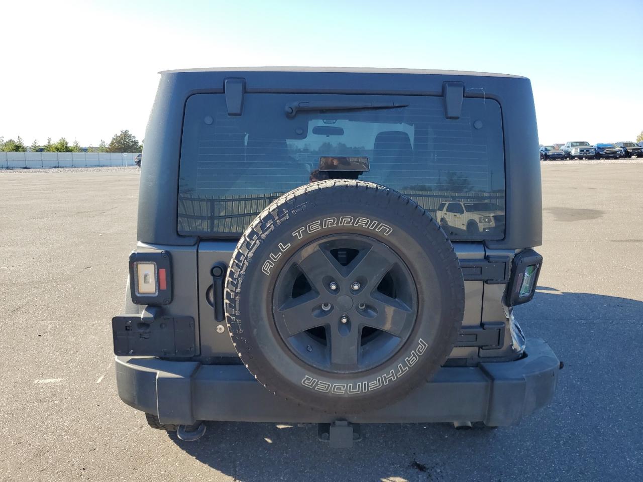 1C4GJWAG4JL928775 2018 Jeep Wrangler Sport