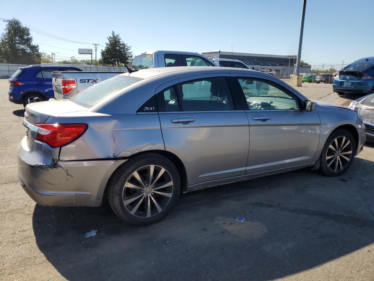 1C3CCBCG4DN676800 2013 Chrysler 200 Limited