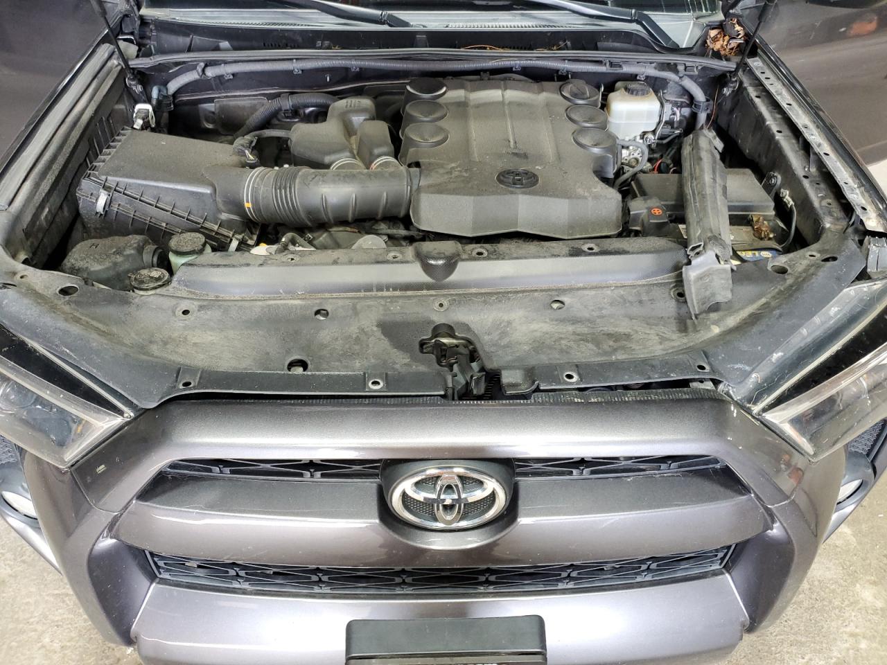 VIN JTEBU5JR8G5339654 2016 TOYOTA 4RUNNER no.12