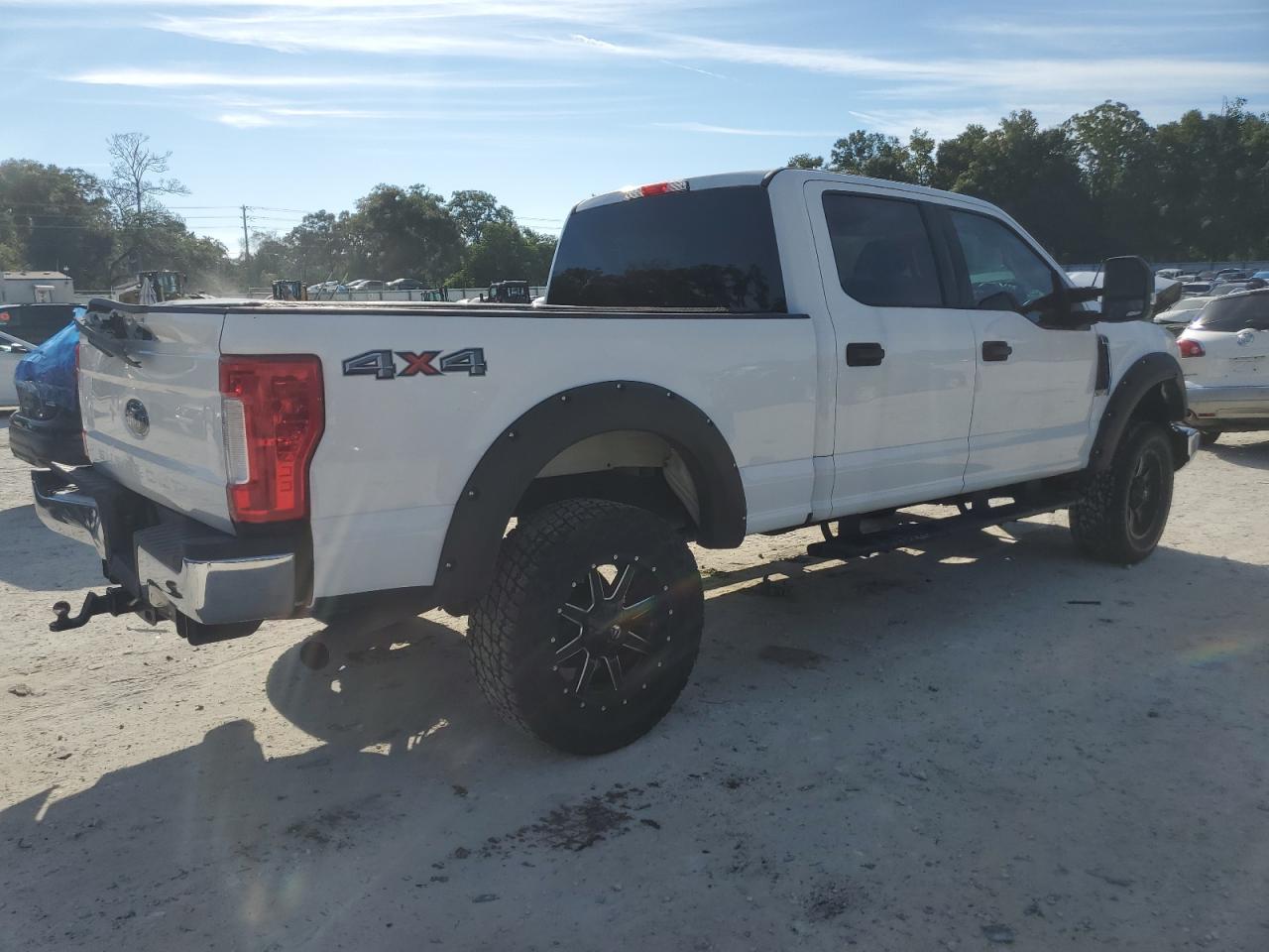 2019 Ford F250 - Image 3