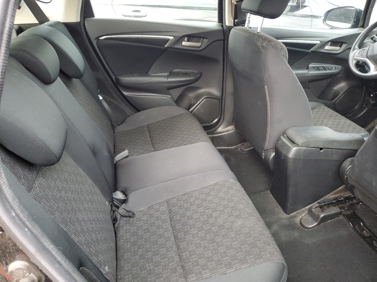 2017 Honda Fit - Image 11