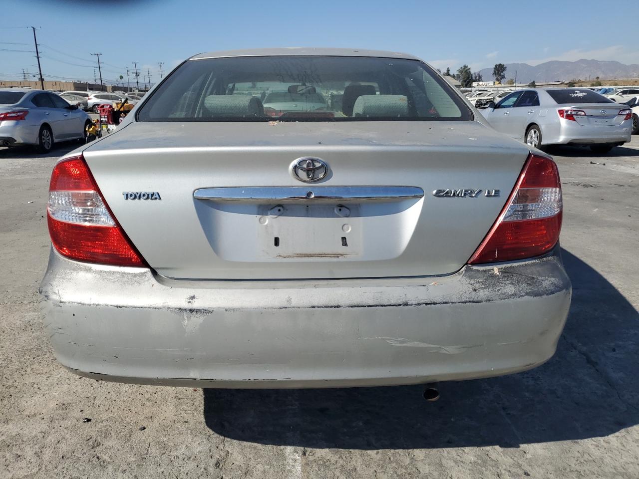 2002 Toyota Camry Le VIN: JTDBE32K120015085 Lot: 77228174