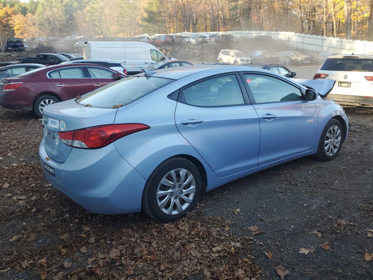 2013 Hyundai Elantra - Image 3