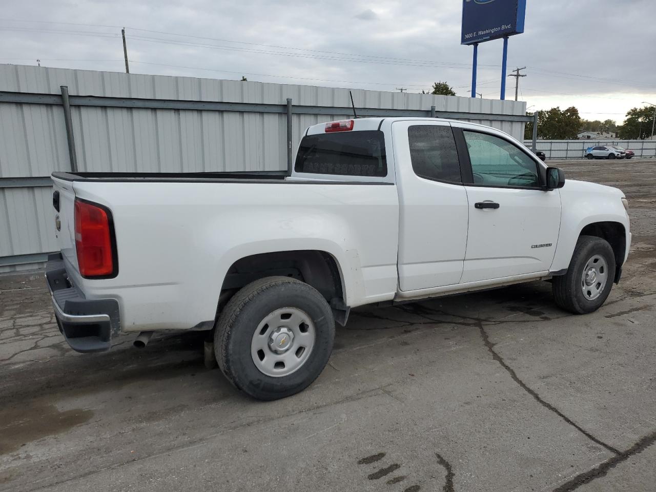 1GCHSBEA3H1288080 2017 Chevrolet Colorado