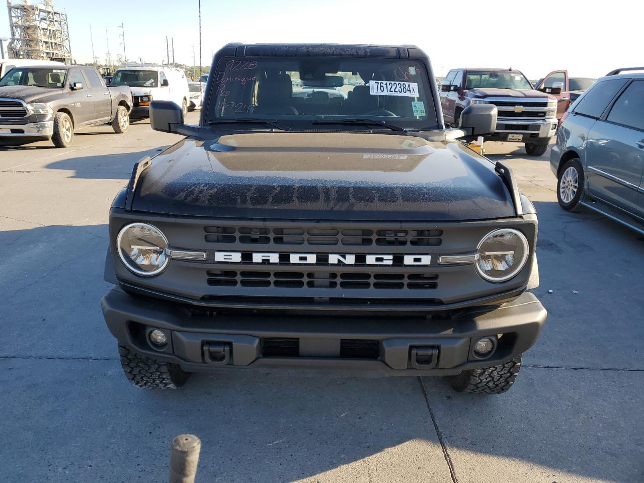 2022 Ford Bronco - Image 5