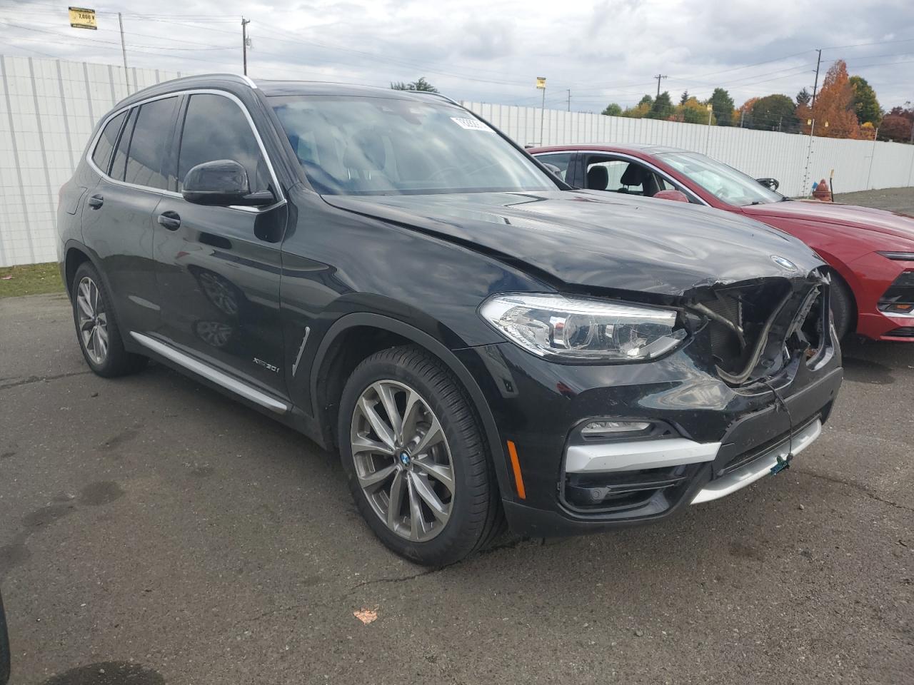 VIN 5UXTR9C51JLD64623 2018 BMW X3 no.4