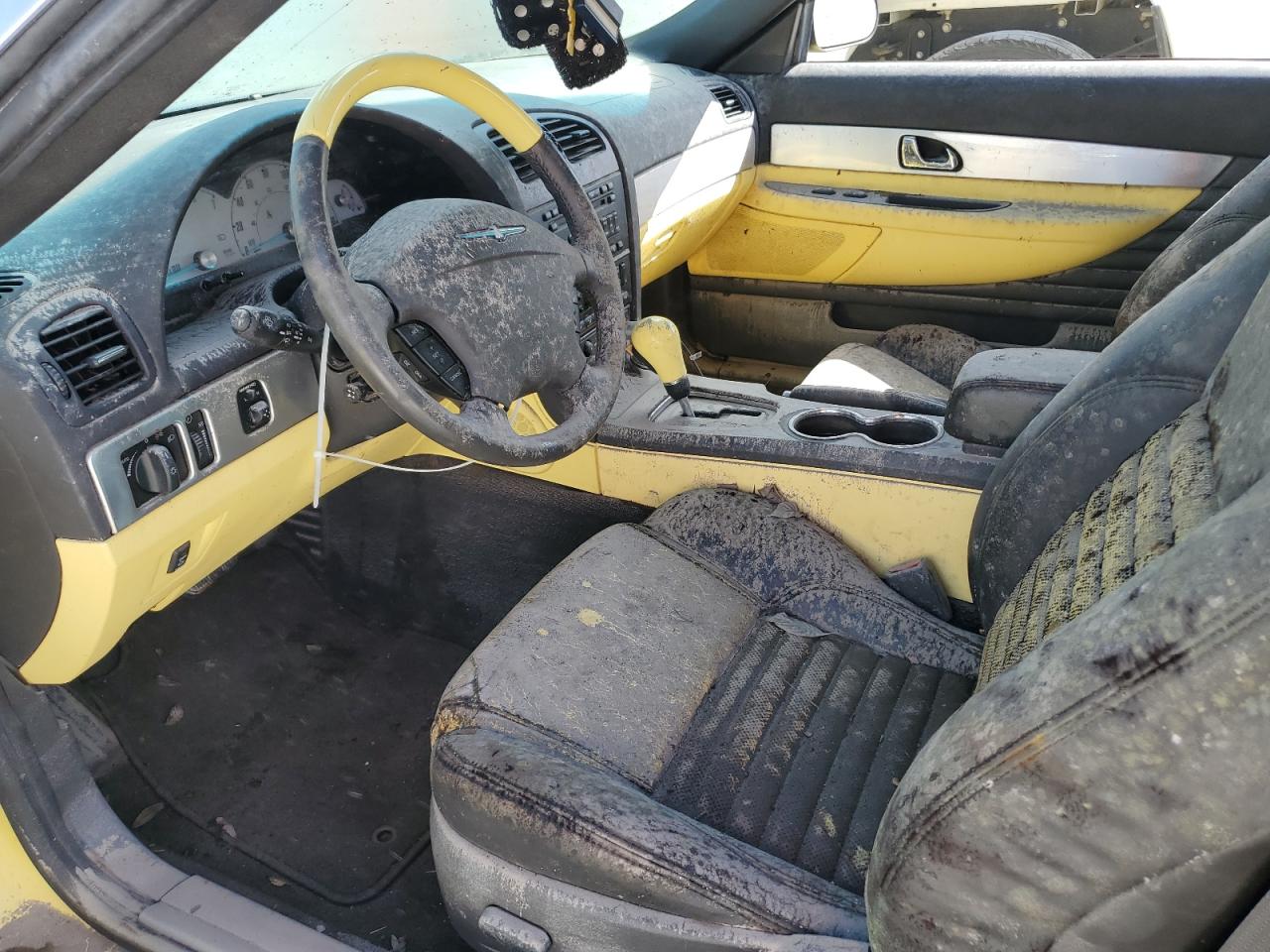 2002 Ford Thunderbird - Image 7