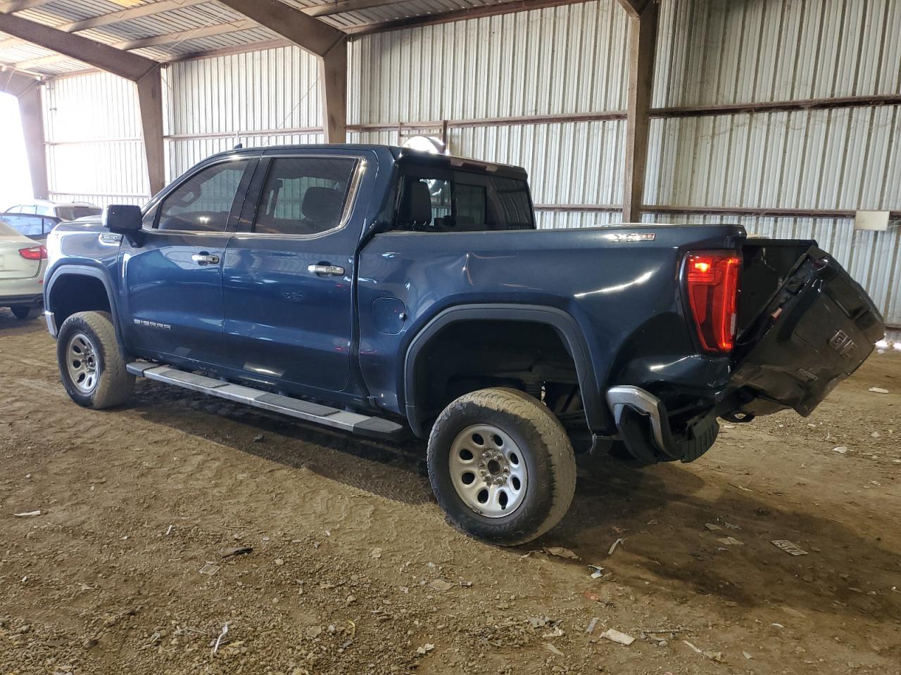 2019 GMC Sierra - Image 2