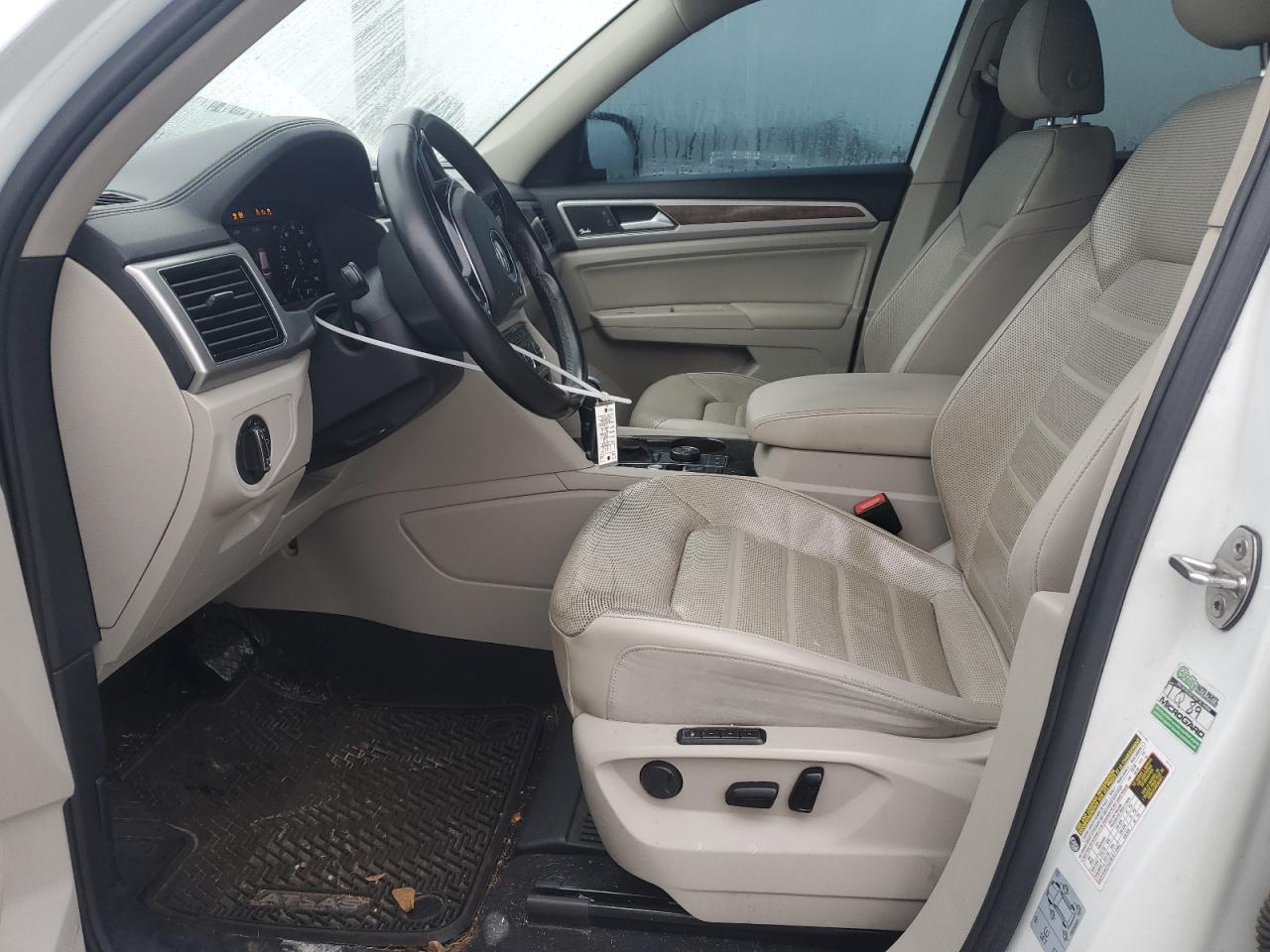 2018 Volkswagen Atlas Sel Premium VIN: 1V2NR2CA2JC576697 Lot: 60794965