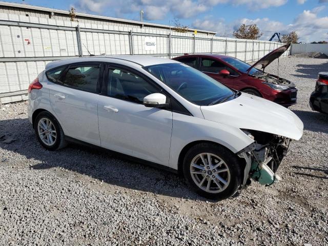  FORD FOCUS 2015 White