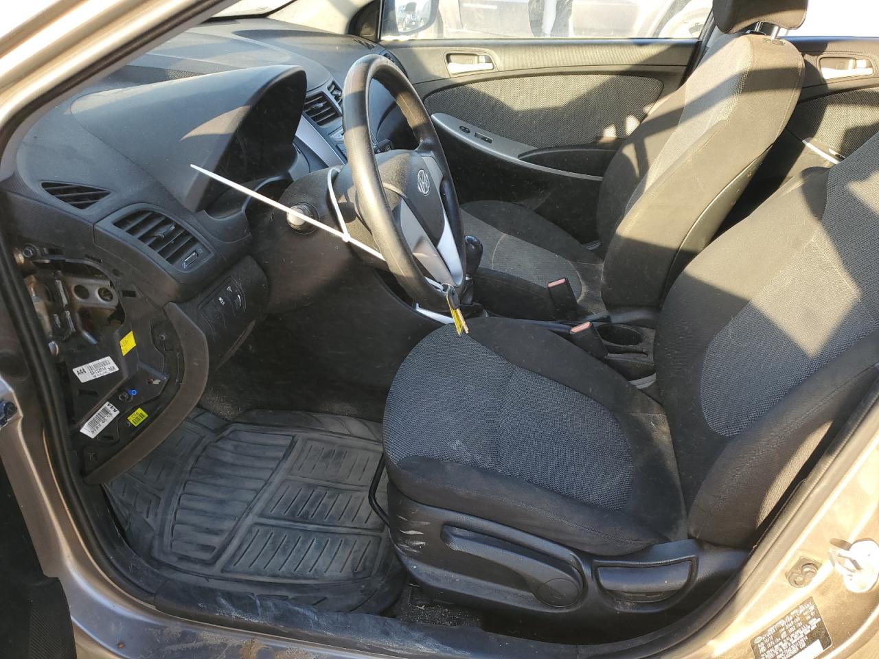 2013 Hyundai Accent Gls VIN: KMHCT5AE3DU132014 Lot: 77612334