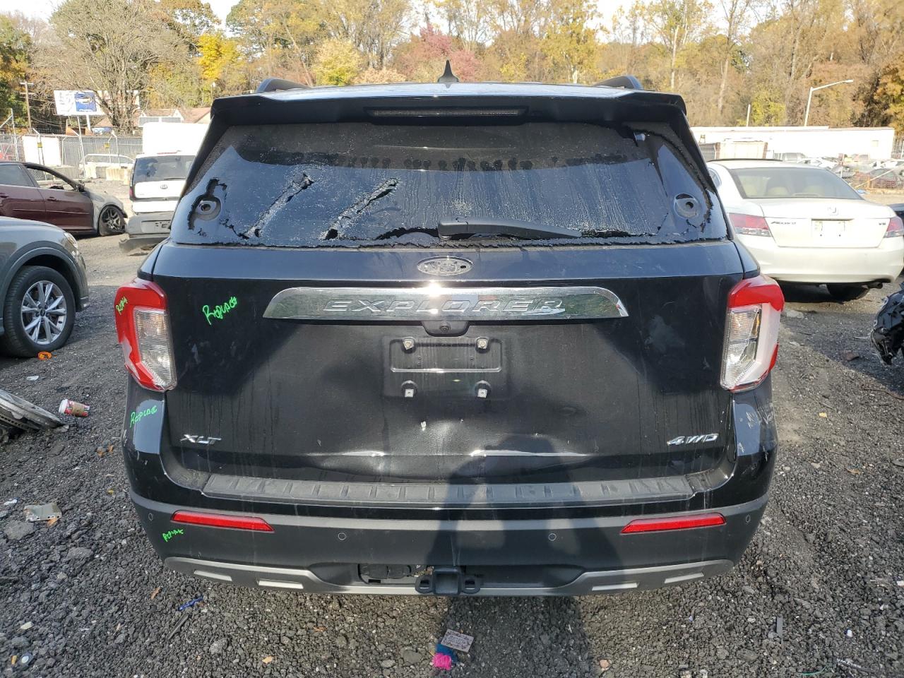 2023 Ford Explorer - Image 6