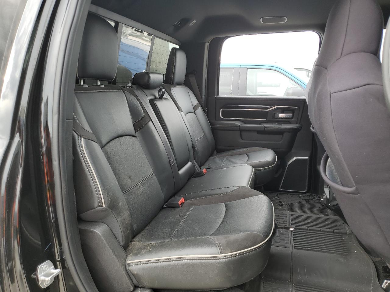 2021 RAM 3500 - Image 10