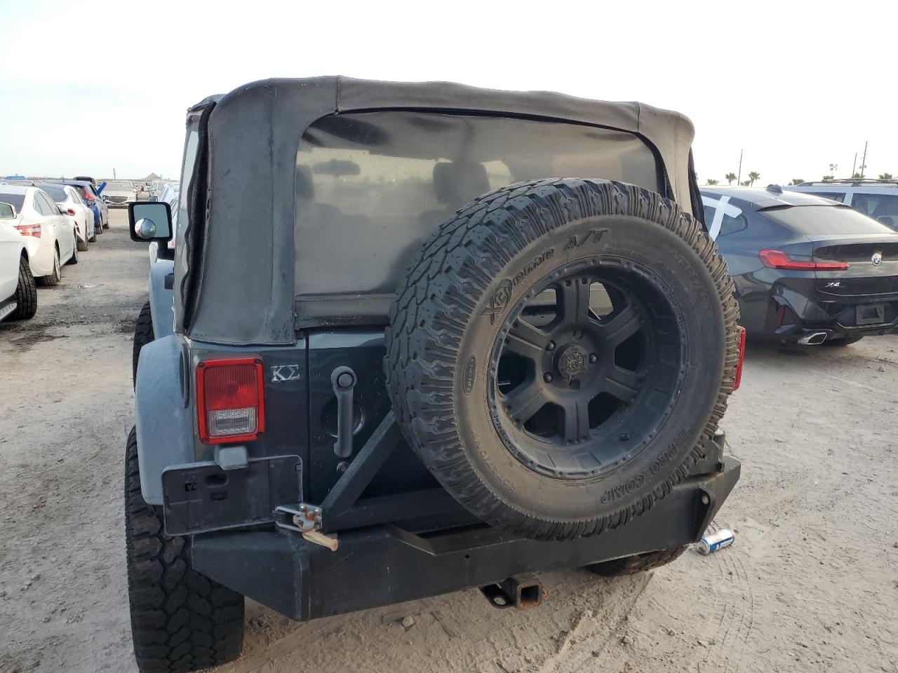 2007 Jeep Wrangler X VIN: 1J4FA24107L229660 Lot: 75304384