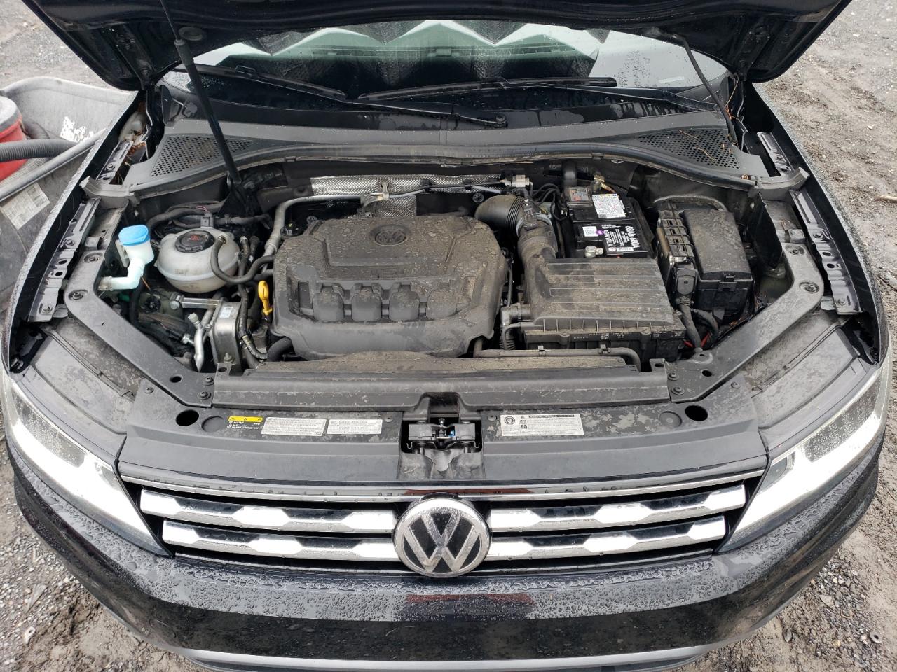 3VV2B7AX4JM013356 2018 Volkswagen Tiguan Se