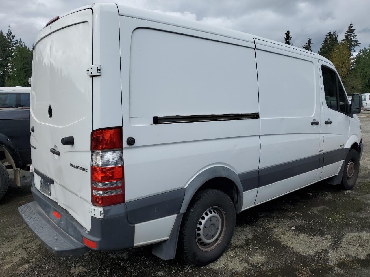 VIN WD3PE7DC0F5970837 2015 MERCEDES-BENZ SPRINTER no.3