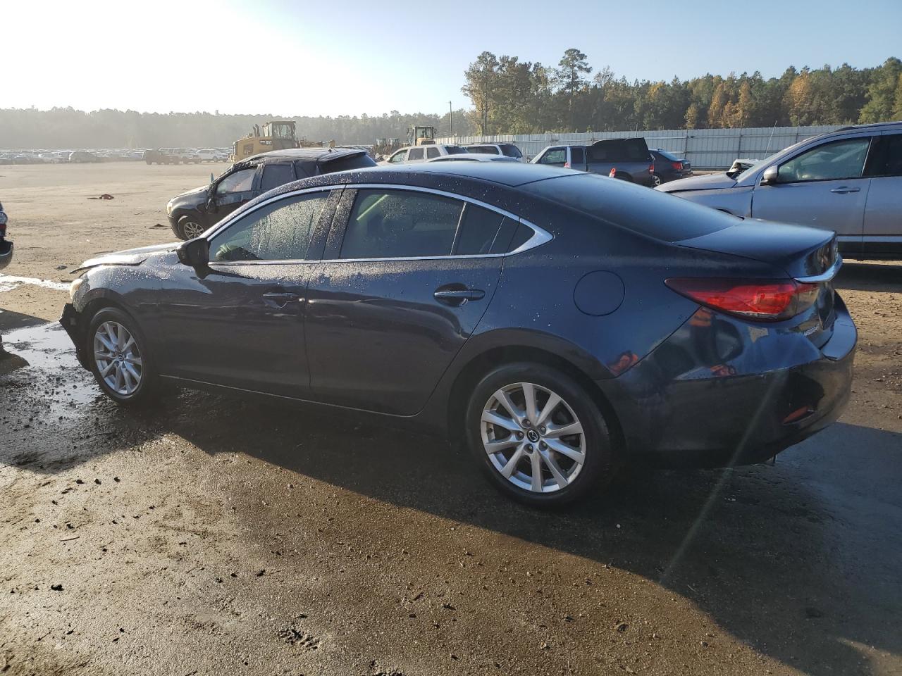 2016 Mazda 6 - Image 2