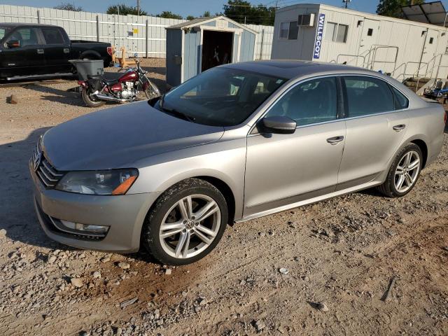 2013 Volkswagen Passat Sel