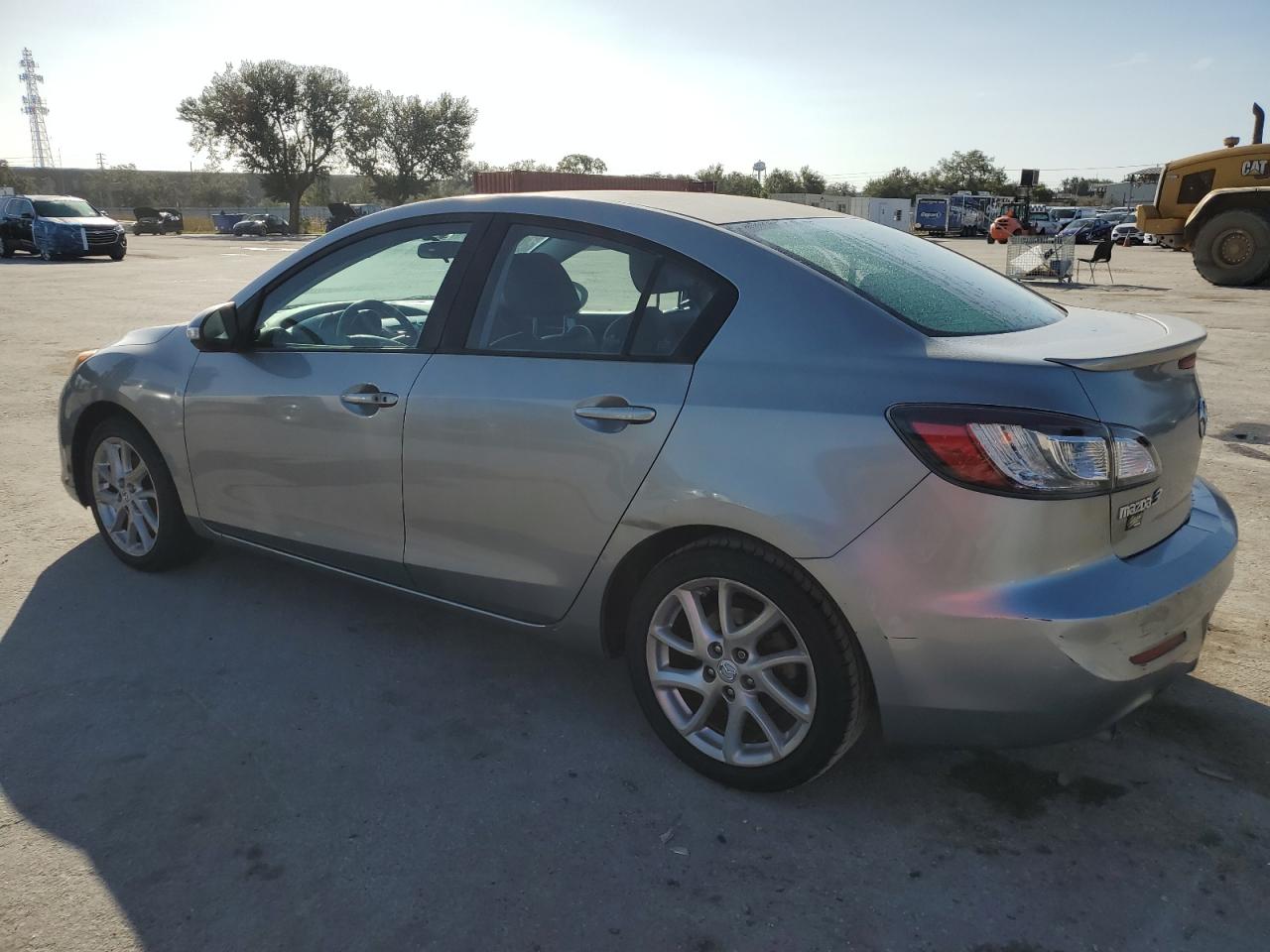 2012 Mazda 3 - Image 2