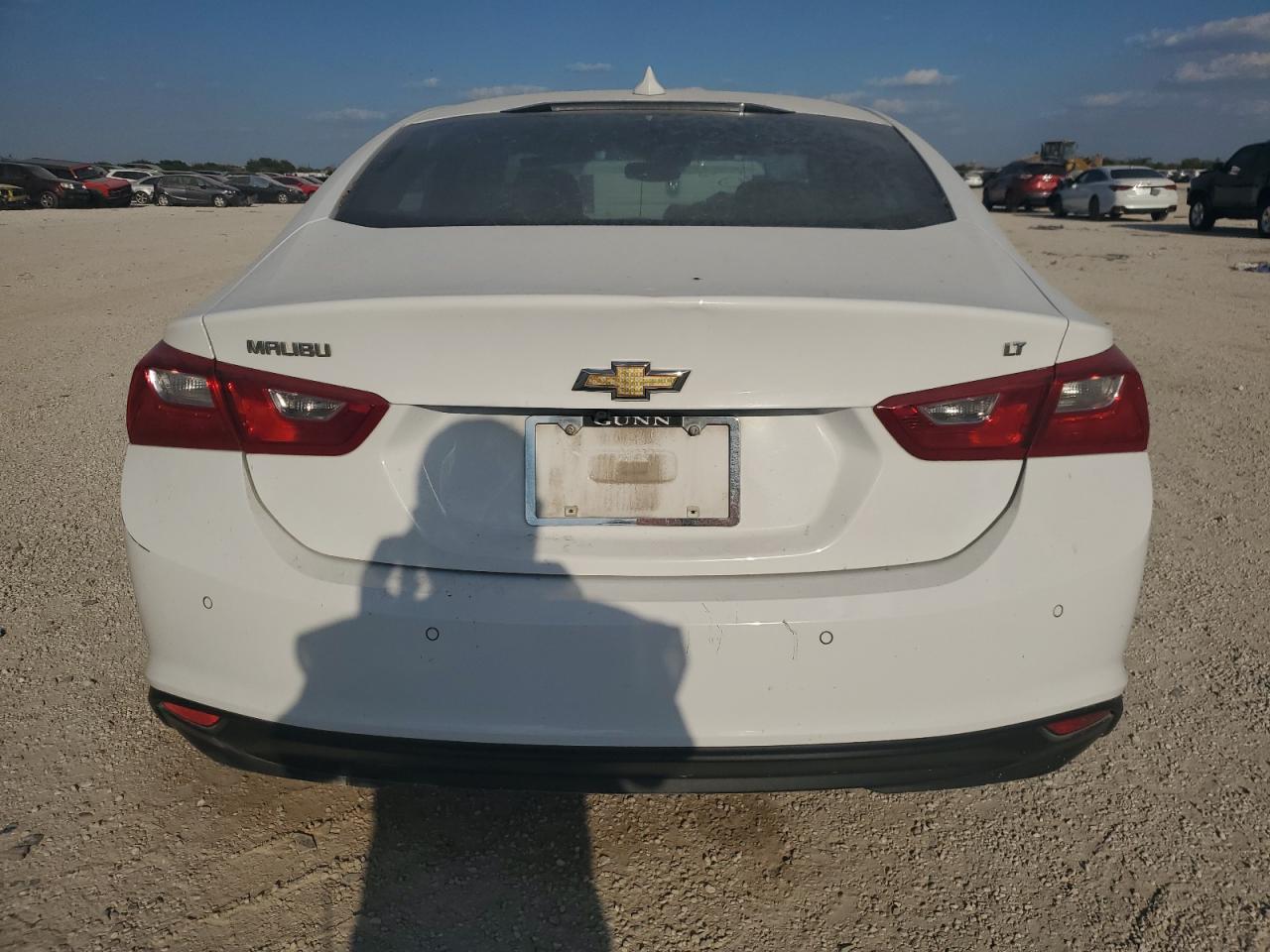 1G1ZD5ST5JF121145 2018 Chevrolet Malibu Lt