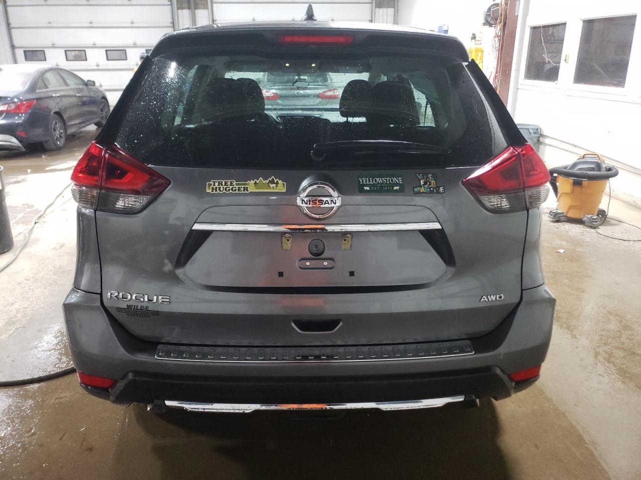 2018 Nissan Rogue S VIN: 5N1AT2MV8JC744793 Lot: 76684934