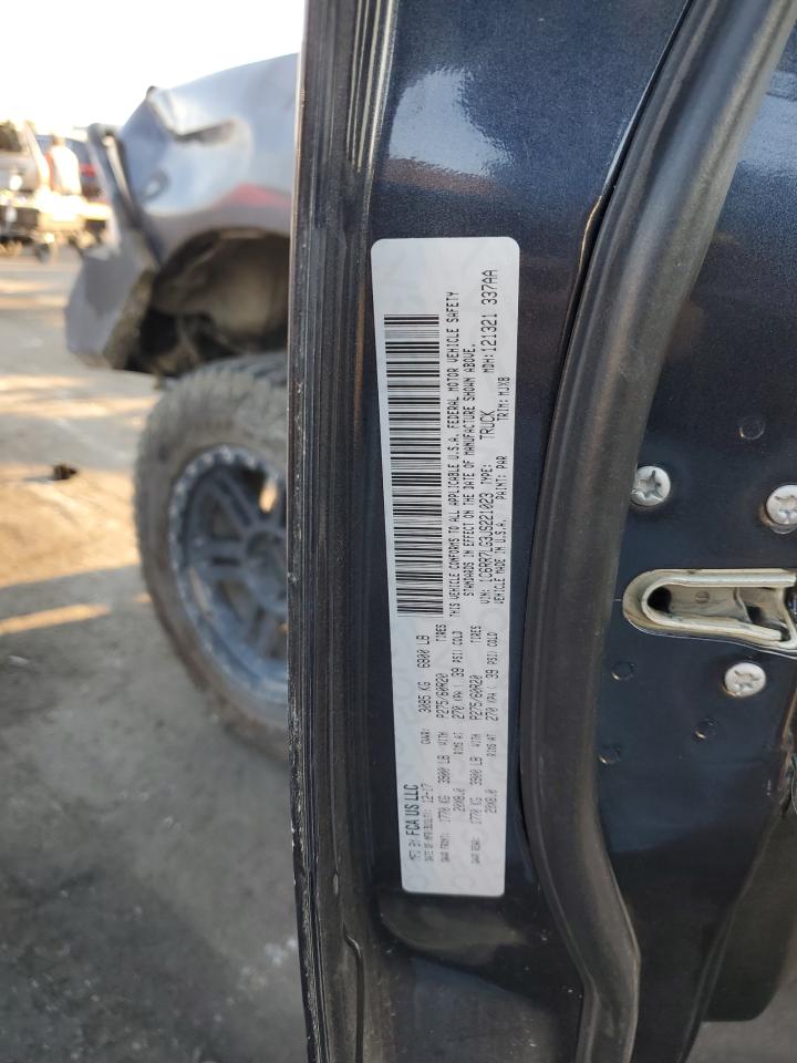 2018 RAM 1500 - Image 12