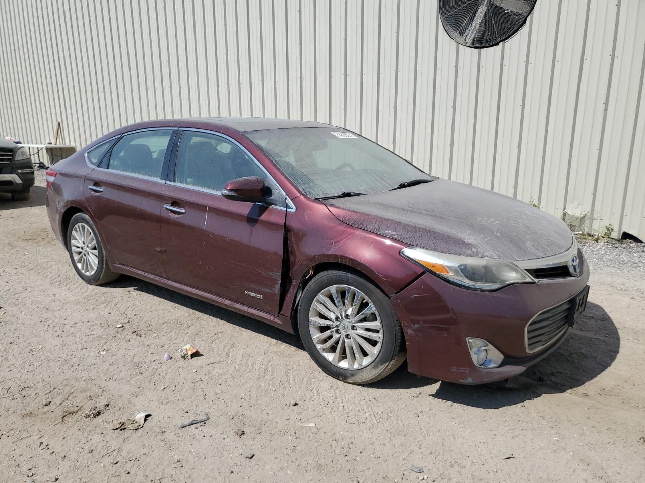 2015 Toyota Avalon - Image 4